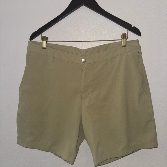 Lululemon Men's Golf Shorts Khaki ABC Shorts. - Picture 5 of 6